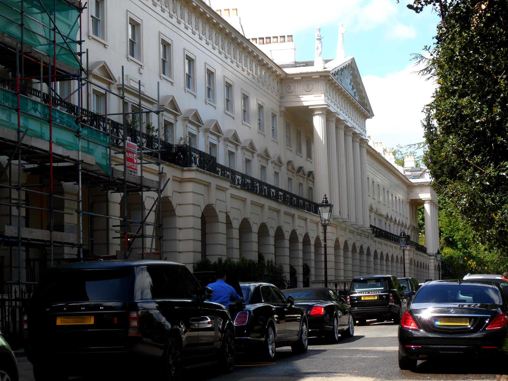 ANTHONY_SALVIN_-_11_Hanover_Terrace_Regent's_Park_London_NW1_4RJ_est (1)